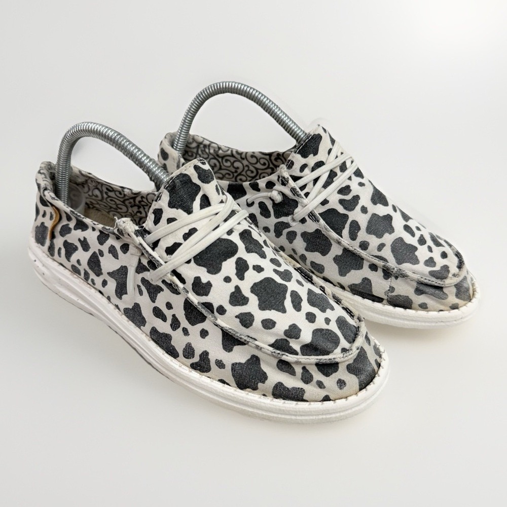 Hey Dude Wendy Milky Way Slip On Shoes Womens‎ Sz 9 Animal Cow Print Black White
